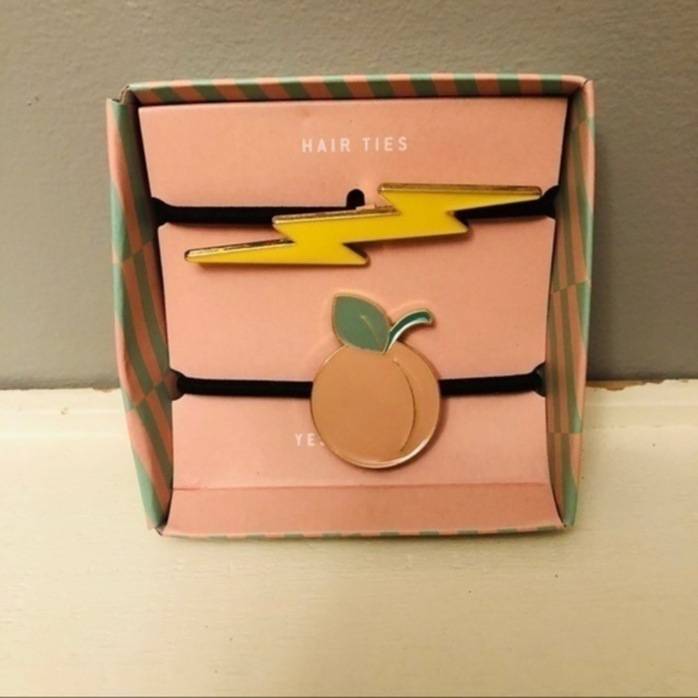 Peach and Lightning Bolt Hair Ties Elastic Hair Accessories NWT